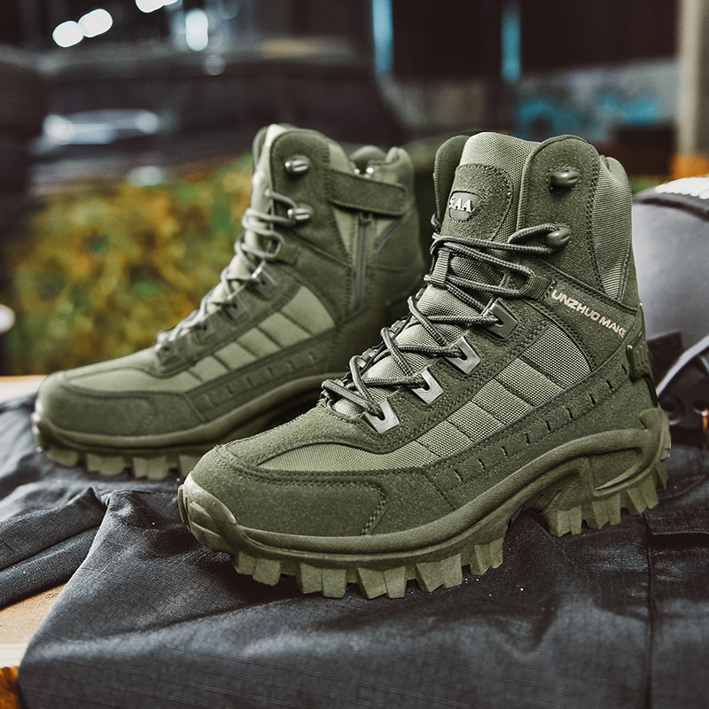 Premium men's outdoor boots, rugged tactical workwear, lace-up for hiking, superior grip.