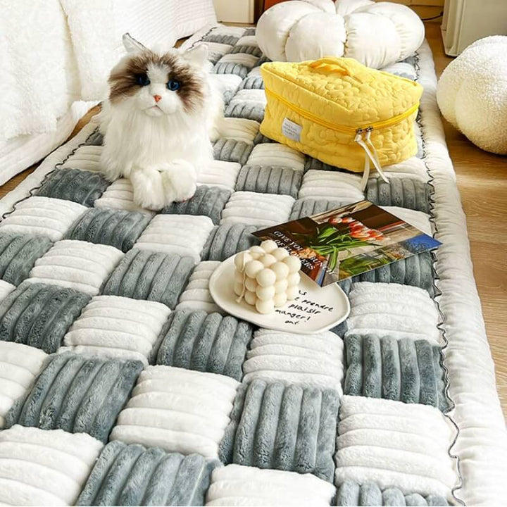Easy care pet-friendly cotton sofa protector, non-slip and scratch resistant, for furniture