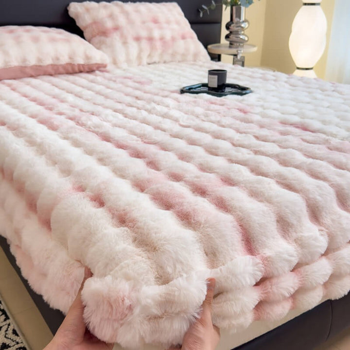Luxurious new4 faux rabbit plush mattress protector fitted sheet for improved sleep and bedding decor