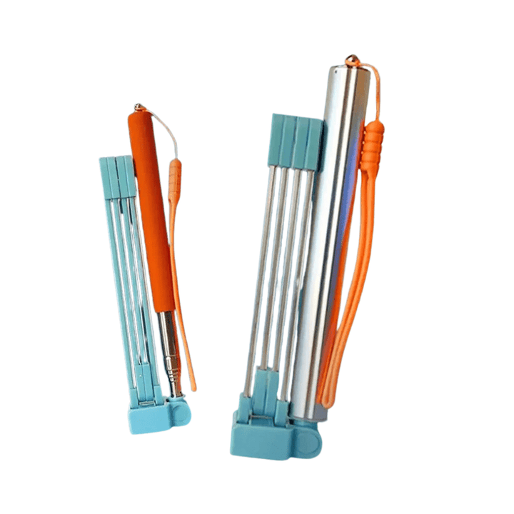 Portable dog poop scooper with telescopic handle, ideal for hygienic outdoor pet waste cleanup