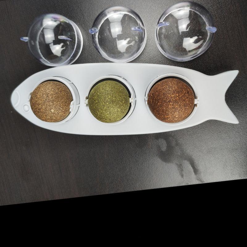 Durable catnip interactive toy station for hours of feline entertainment