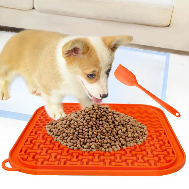 Unisex pet calming lick mat for dogs & cats, slow feeder for stress relief & enrichment.