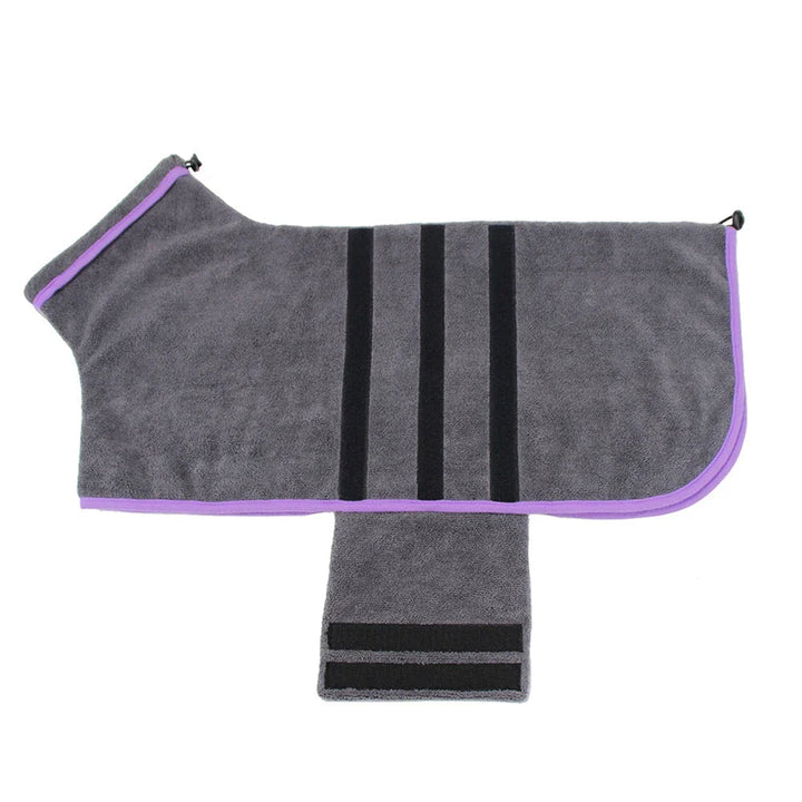 Unisex pet microfiber quick-dry bathrobe on a golden retriever, perfect for after bath grooming.