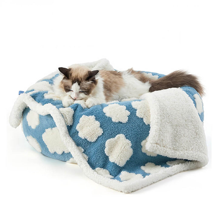 Stylish waterproof pet blanket with soft sherpa fleece, perfect for dog bed, car, or home use.