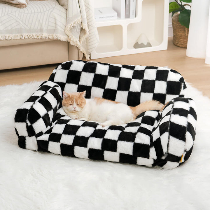 Sophisticated 'Vintage Diamond' pet bed, an ideal cat or small dog resting spot
