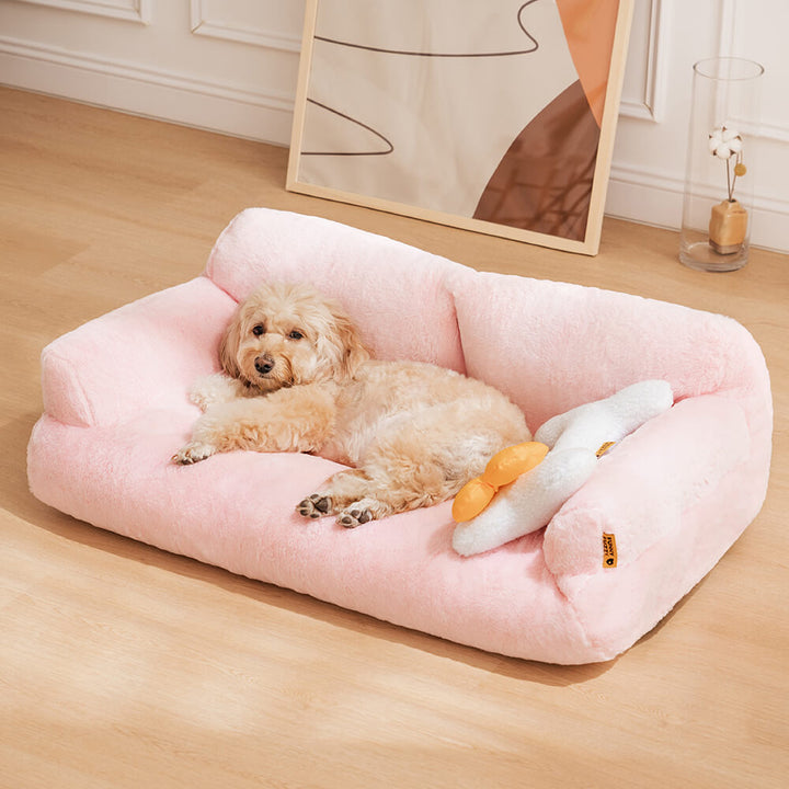 Pet bed 'Vintage Diamond' with a distinct sofa shape, offering comfort & style