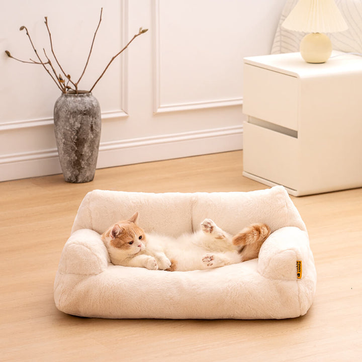 Soft 'Vintage Diamond' pet bed, a cozy haven for small dogs and all cats
