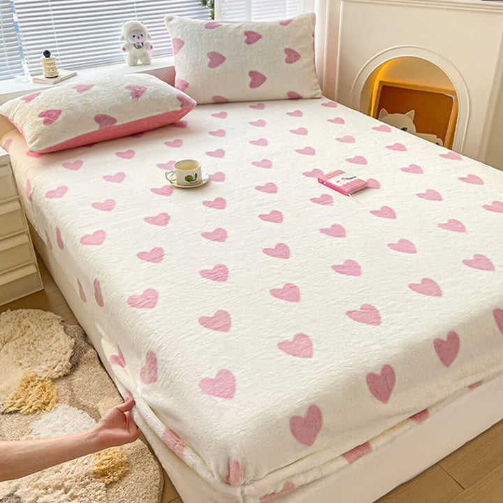 Milk velvet fitted sheet & pillowcases for ultimate warmth and comfort, a perfect winter bedding choice.