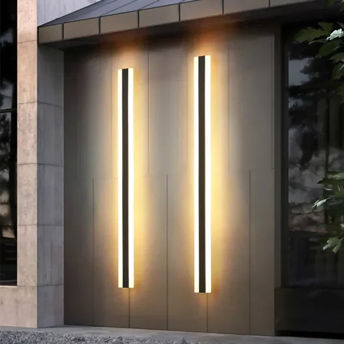 Modern weather-resistant LED outdoor wall lamp, perfect for garden and patio lighting. Energy-efficient exterior fixture.
