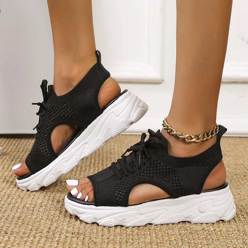Trendy women's platform sandals. Open-toe, lace-up summer footwear for comfort and style.