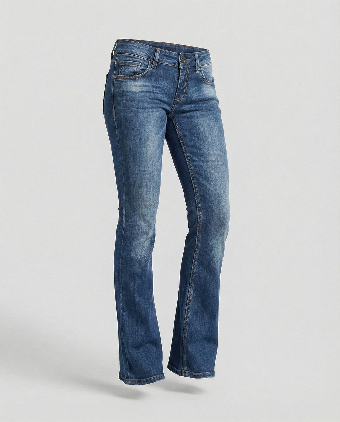 Vintage style women's low-rise flared jeans, a trendy and comfortable fashion bottom for women.